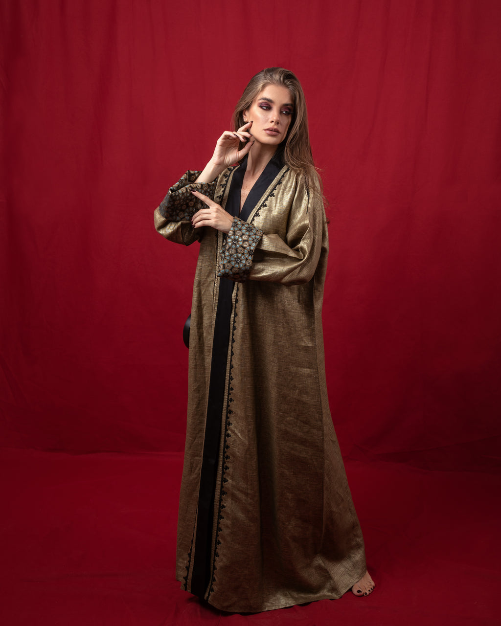 golden nights abaya