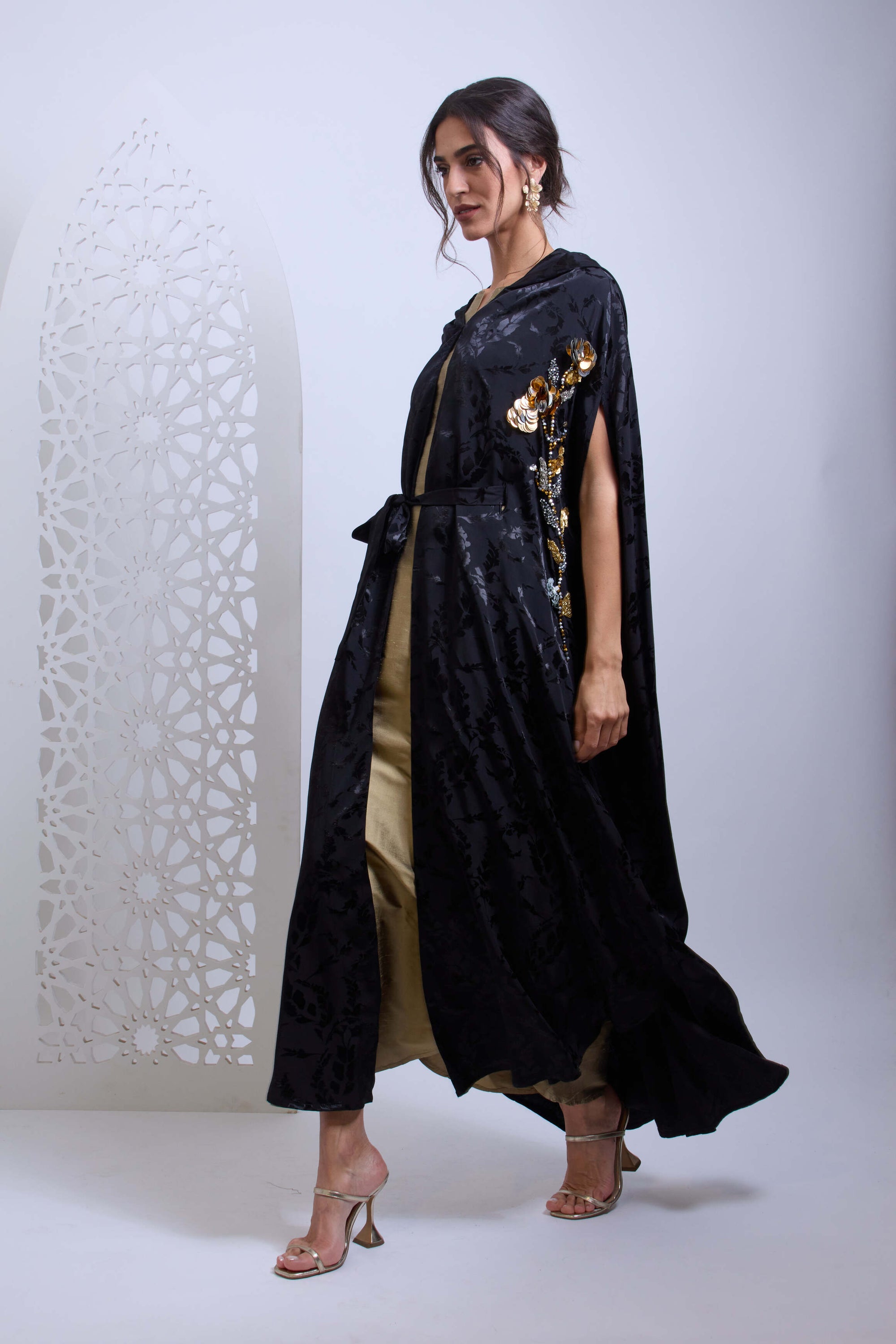 Into The Woods - Black