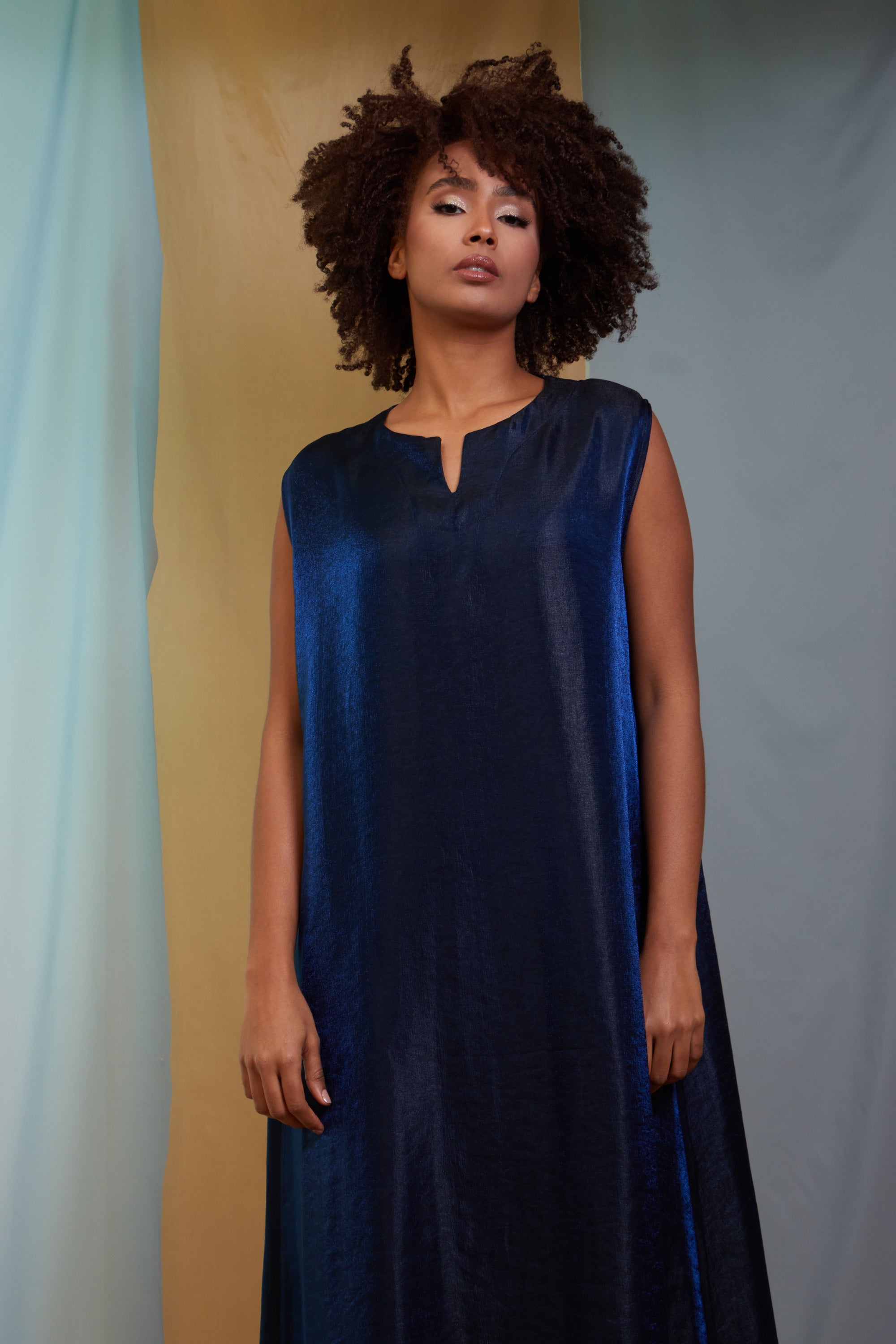 Miral - Navy